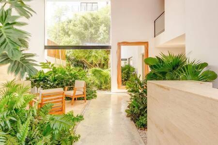 Oceanview Roof Pool With Speakeasy Cafe And Gym Parking *