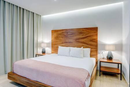 Apartamento Oceanview Roof Pool With Speakeasy Cafe And Gym Parking